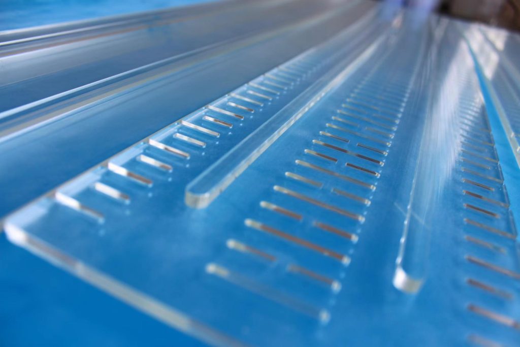 heavy duty rubber floor squeegee blade for efficient cleaning.